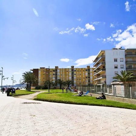 Pineda 5 *